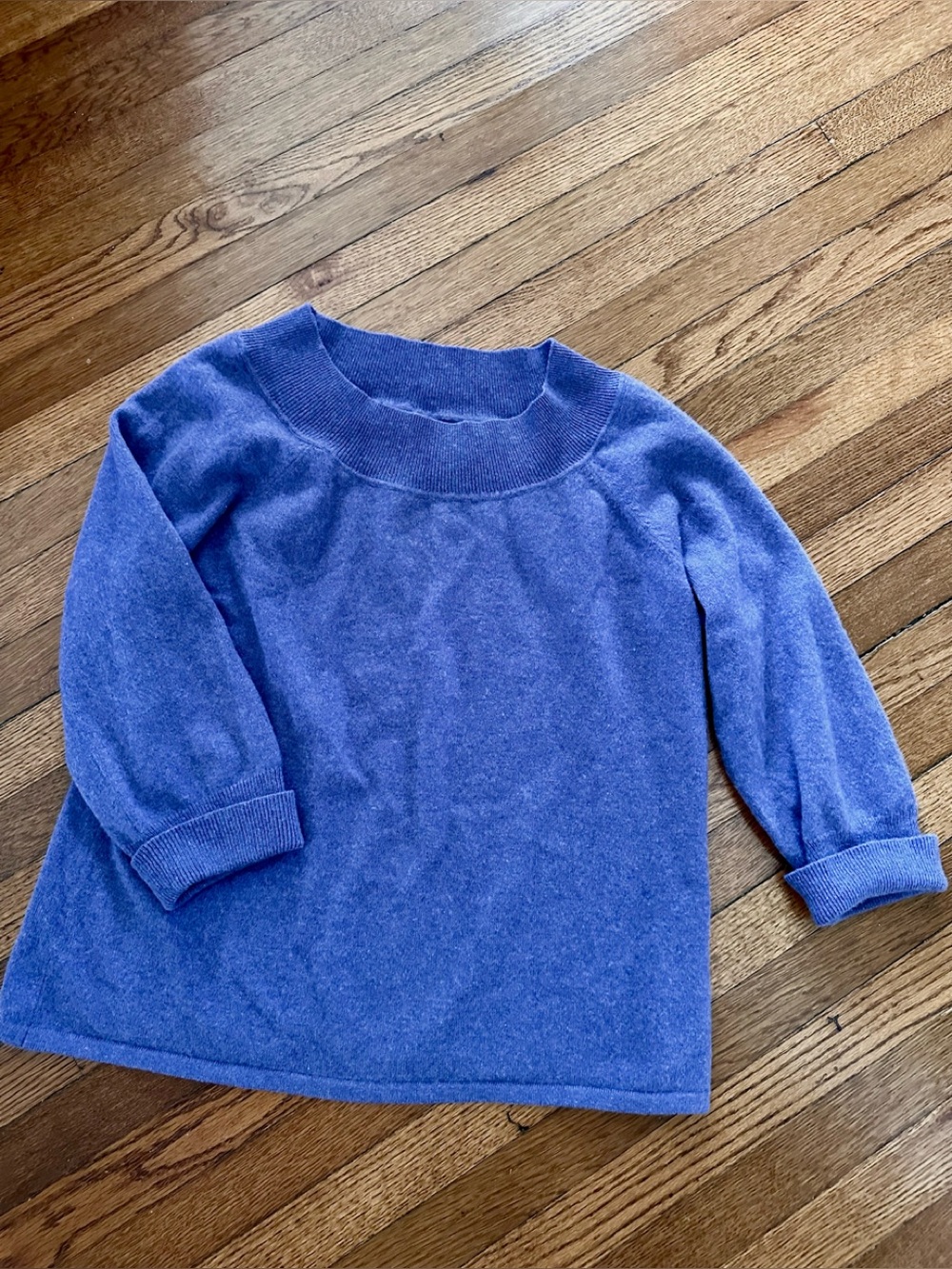 Cropped purple cashmere sweater